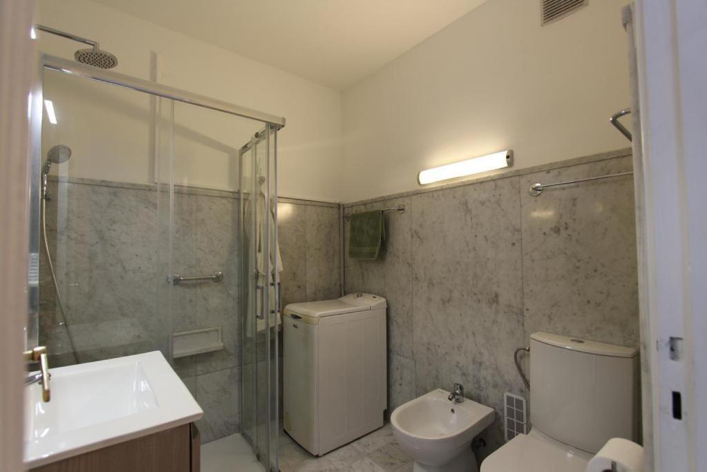 Appartement Front De Mer - Promenade Des Anglais Niza Exterior foto